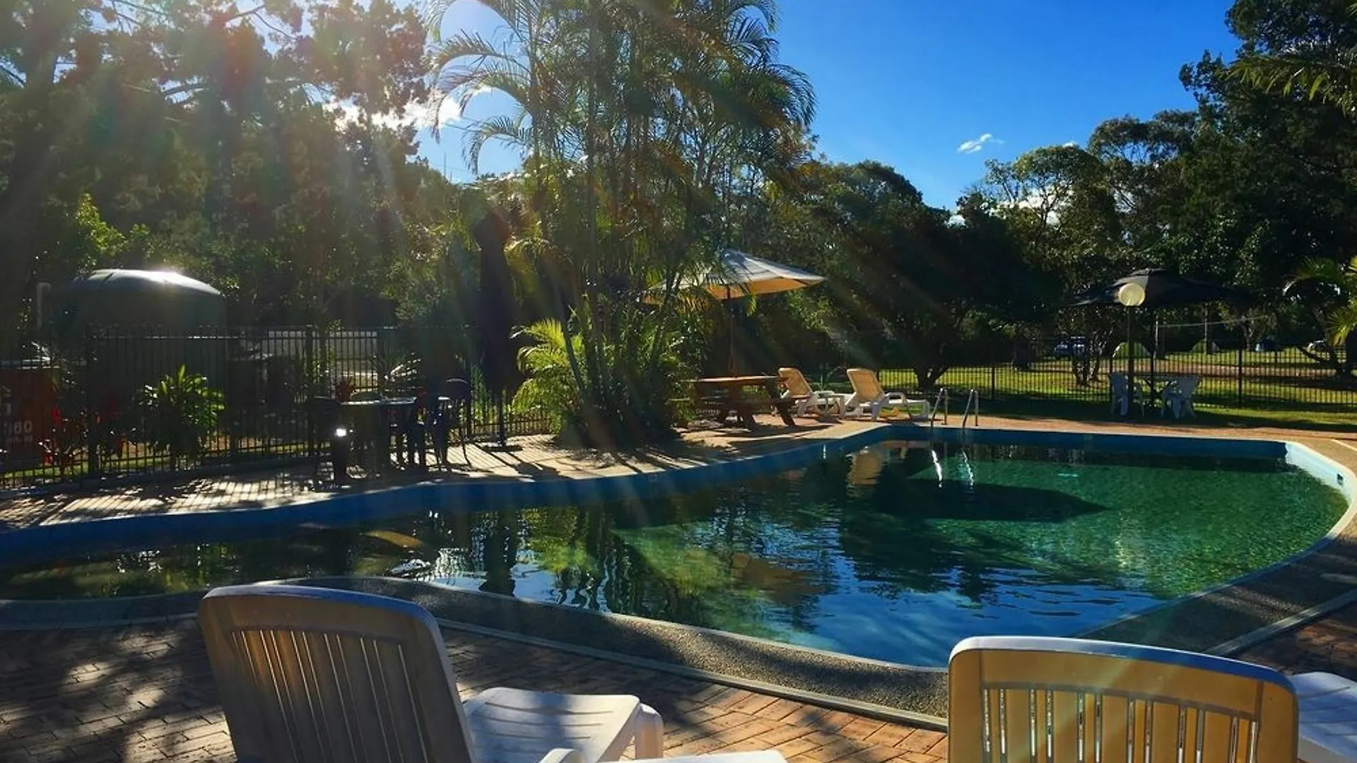 Flash Camp Byron Bay Hotel